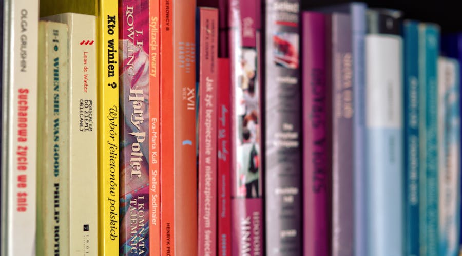 KDP Self-Help Niche: How to Find Angles That Don't Compete with Major Publishers